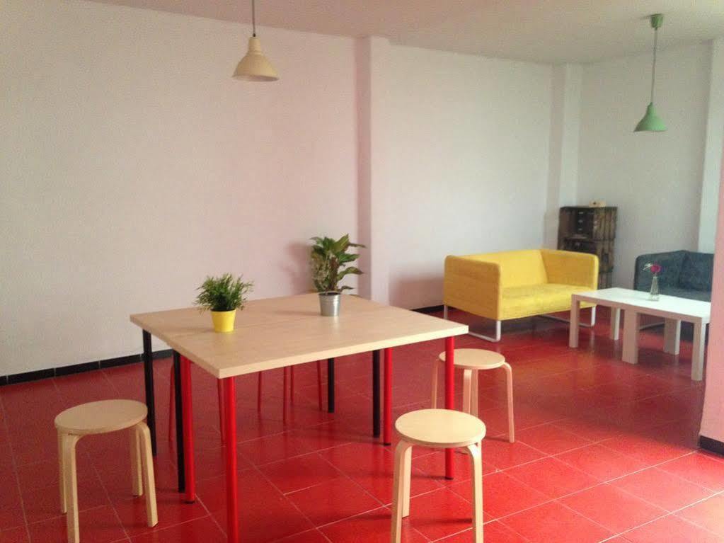 B&B Una Habitacion Propia Valence Extérieur photo